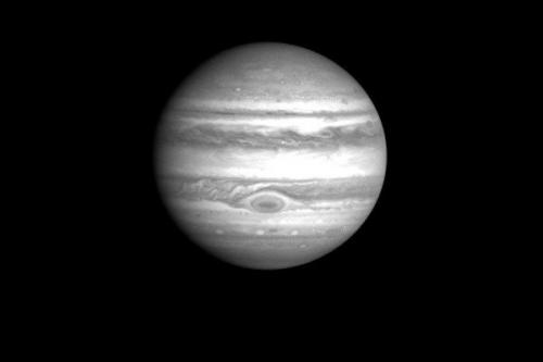 Фотографии планеты Юпитер с борта межпланетного аппарата Кассини на пути к Сатурну. 06