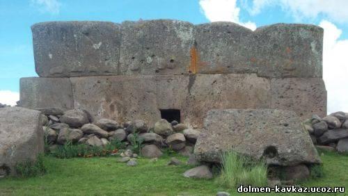 Башни сильюстани в перу - свидетели древней истории. 01