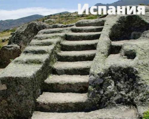 В итальянских лесах случайно обнаружились фантастические руины. 01