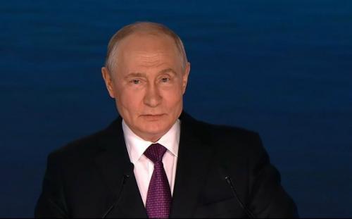 С 1 января 2027 года на дальнем Востоке должен быть запущен особый правовой режим для беспилотников, - Путин.

