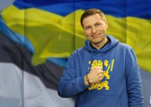 Индусы на деньги развели.  