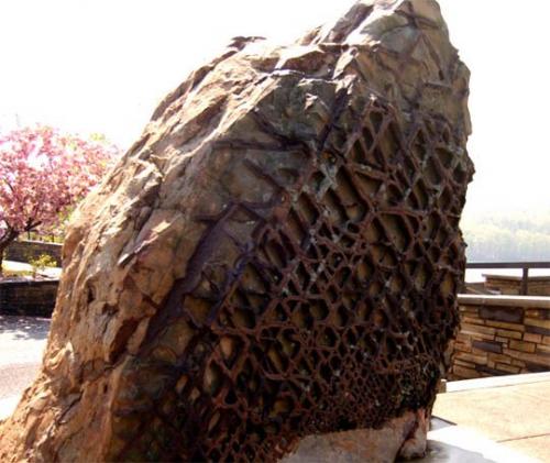 Вафельный камень озера дженнингс Рэндольф. Вафельный камень озера дженнингс Рэндольф.