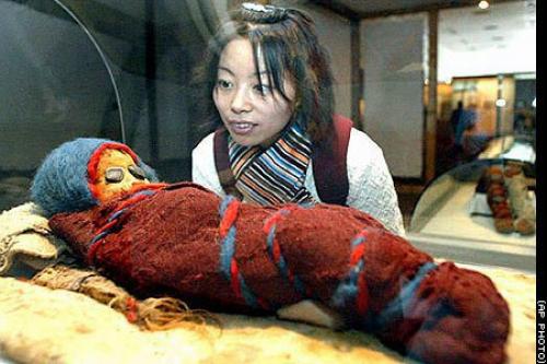 Таримские Мумии и белокурые Амазонки из Китая. Таримские Мумии и белокурые Амазонки из Китая.