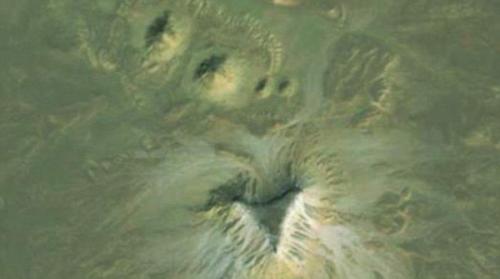 С помощью Google Earth нашли неизвестные египетские пирамиды. 01