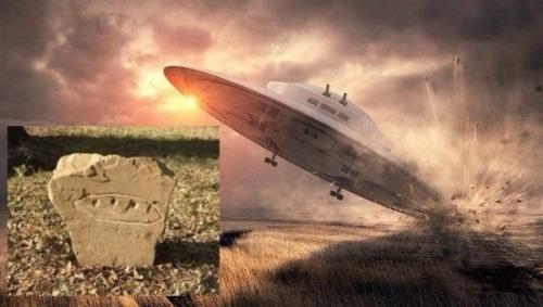 В 1897 году в техасе разбился нло и труп пришельца был похоронен на кладбище, а потом похищен. 01