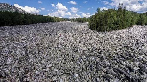 Каменные реки - загадка природы. 03 Каменные реки - загадка природы. 03