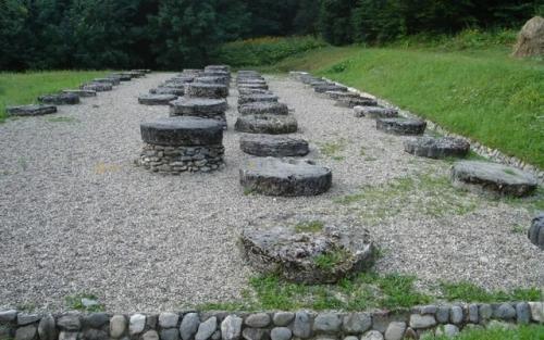 Сармизегетуза - руины древнего города, возрастом в 2000 лет. 01 Сармизегетуза - руины древнего города, возрастом в 2000 лет. 01