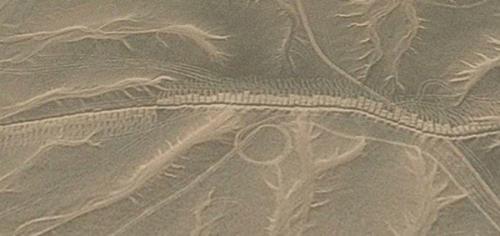 Добрый день!  Опубликуйте пожалуйста анонимно вопрос: сняли клиентке покрытие, а там такое белое пятно. 01