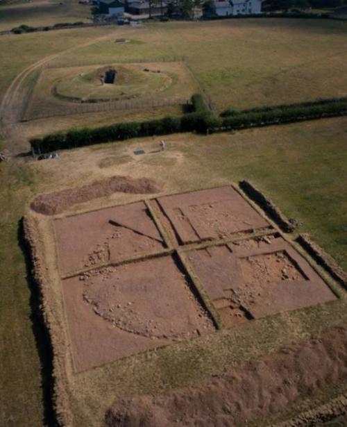 Находка на британском острове друидов. 01 Находка на британском острове друидов. 01