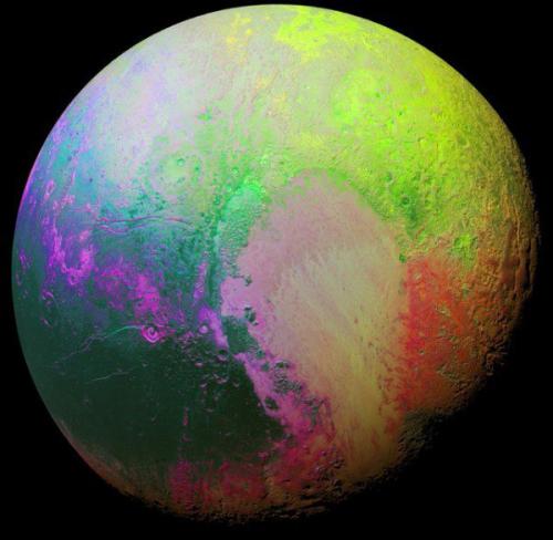 Астрономы фактуру Плутона показали. Астрономы фактуру Плутона показали.