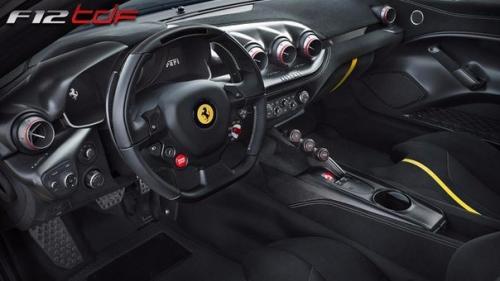 Атмосферный двигатель Ferrari F12 TDF развивает 780 лошадиных сил. 05