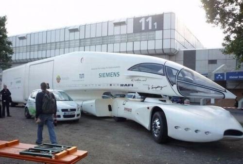 10 невероятных авто от Луиджи колани. 01