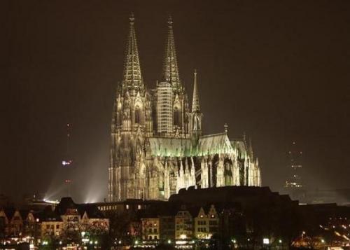 Мистическая история кельнского собора. Мистическая история кельнского собора.