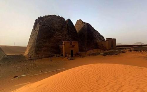 Древние пирамиды в Судане. 05