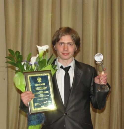 Дмитрий Лопатин - молодой изобретатель уникальных солнечных батарей. 01