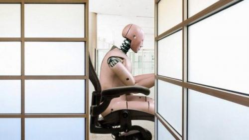 Стивен хокинг: на самом деле, мы должны опасаться капитализма, а не роботов.