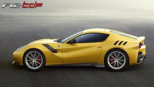 Атмосферный двигатель Ferrari F12 TDF развивает 780 лошадиных сил.