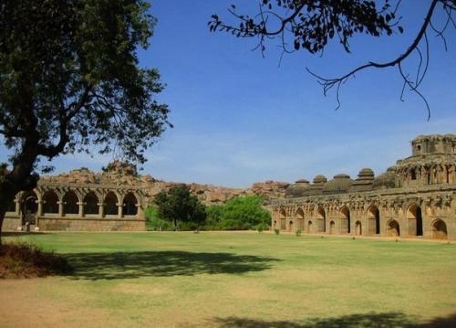 Хампи - бывшая столица виджаянагарской империи. 04