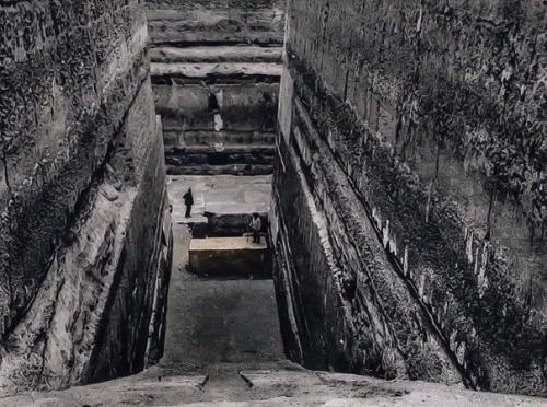 Руины закрытого египетского города завиет - эль - эриан. 02