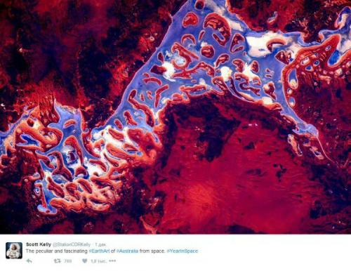 С борта мкс. 08