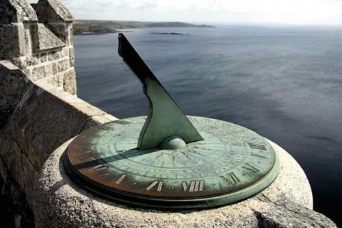 Представьте себе, что существует банк, который переводит вам каждое утро сумму в 86 400$. Представьте себе, что существует банк, который переводит вам каждое утро сумму в 86 400$.