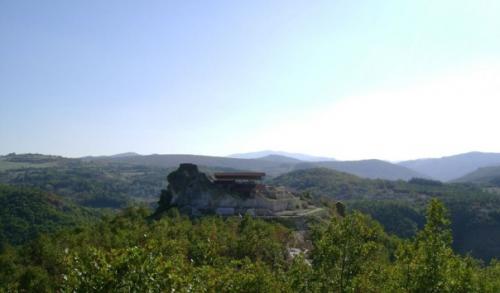 Автор, дайте нормальные фото, обеих рук, а ещё лучше с вашим лицом, руками и датой. 03