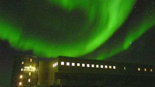 Ли северные и южные полярные сияния по цвету отличаются? 01 Ли северные и южные полярные сияния по цвету отличаются? 01