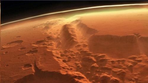 Марс.  Долины маринер. 01