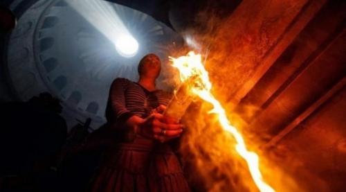 Увенчались ли успехом попытки найти научное объяснение благодатному огню? 01 Увенчались ли успехом попытки найти научное объяснение благодатному огню? 01