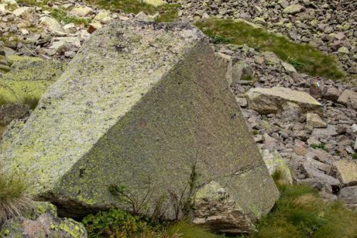 Мегалиты приэльбрусья, кабардино - балкарская республика.