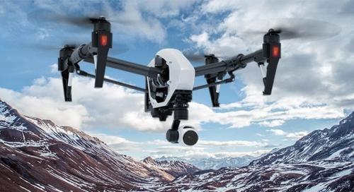 Недавно французская полиция начала покупать дроны для спецопераций - воздушного наблюдения и разведки.