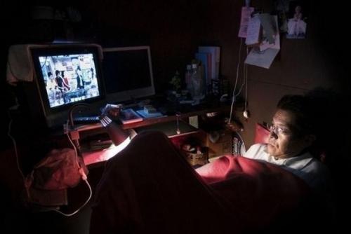 Японские Кибер - Бомжи, живущие в интернет - кафе. 05