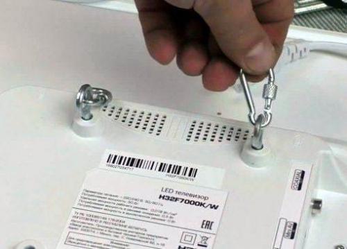 Простой способ телевизор на стене повесить. 06