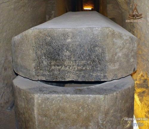 Саккарский серапеум: тайна Саркофагов.