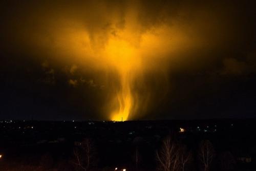 Странные свечения. Странные огни, свечения, огненные шары, которые наблюдаются по всему миру, часто не поддаются логическому объяснению. 04