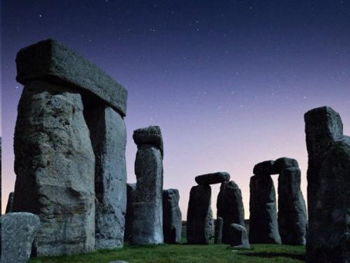 Что такое стоунхендж и какие загадочные объекты построены вокруг него? 01