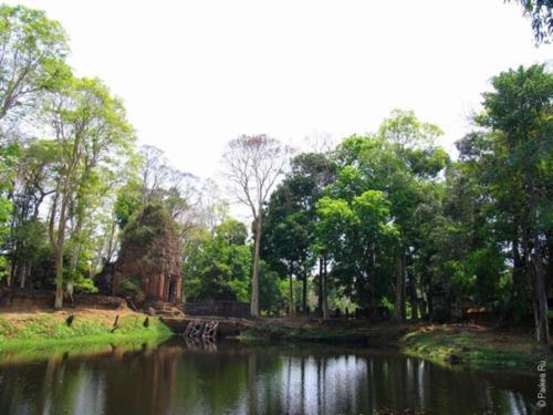 Загадка пирамиды прасат тхом. 03 Загадка пирамиды прасат тхом. 03