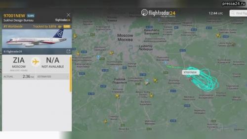Беда.  В Подмосковье потерпел крушение пассажирский самолет Sukhoi Superjet 100. 02