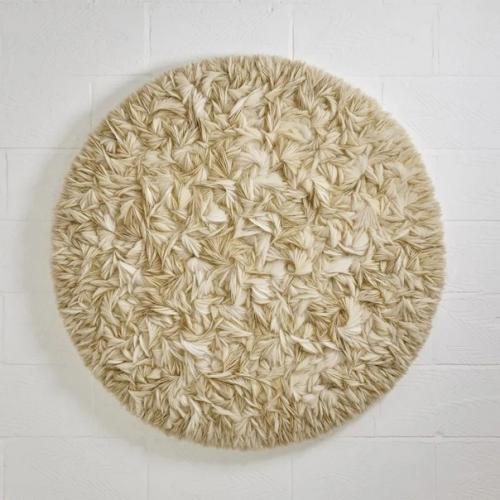 Ювелирная работа: британский художник создает потрясающие скульптуры из тысяч ракушек. 01