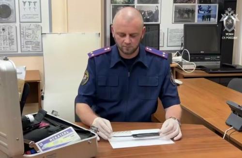 Пассажир таксистку после убийства сожительницы в Омске зарезал. 01