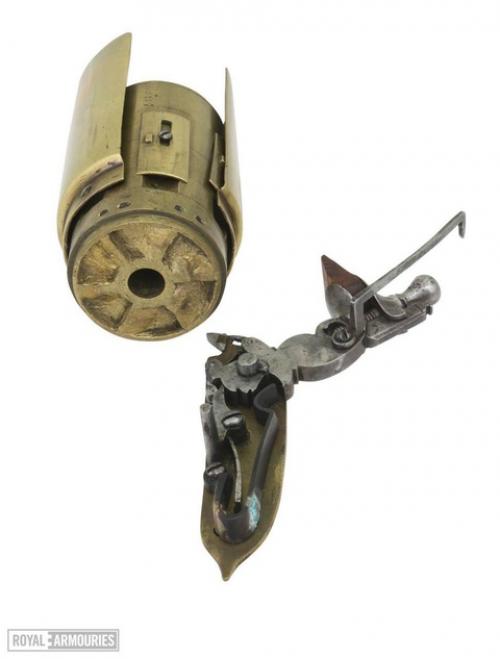 Вы думаете револьверы изобрели в XIX веке? 04