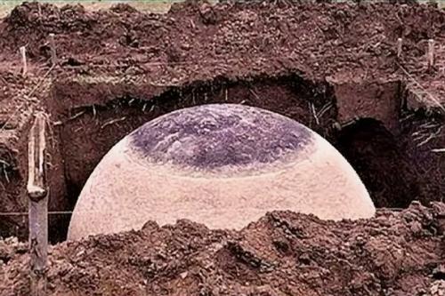 Аномальные идеально круглые камни в Коста-Рике. 01