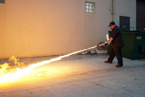 Огнеметы в свободную продажу запустили. 02 Огнеметы в свободную продажу запустили. 02