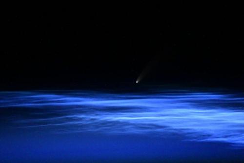 Серебристые облака - самые высокие облачные образования нашей планеты. 02