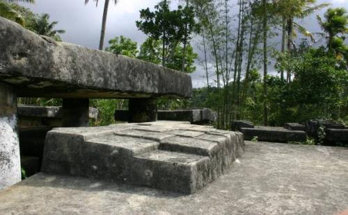 Мегалиты Индонезии - каменные гости из прошлого. 06