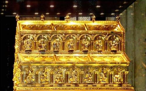 Самые необычные реликвии. 09 Самые необычные реликвии. 09