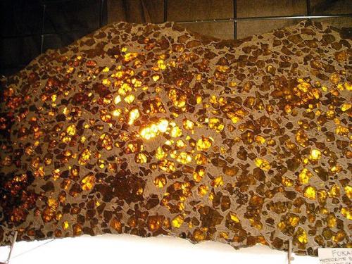 Метеорит фукан (Fukang) - красивейший из найденных метеоритов. 06 Метеорит фукан (Fukang) - красивейший из найденных метеоритов. 06