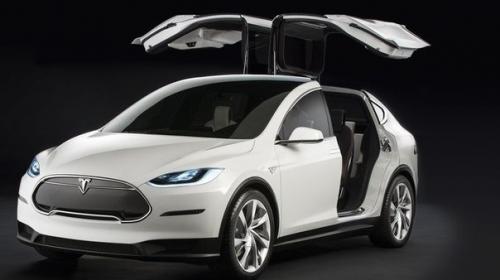 Электромобиль Tesla самым быстрым в мире вседорожником станет.

