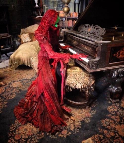 Испанский актер Хавьер ботет пугающе даже без грима выглядит. 07